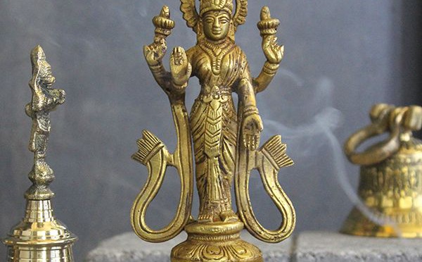 COMMENT GARDER L'IDOLE DE LA DÉESSE LAKSHMI À LA MAISON ?