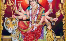 MANTRAS POUR DURGA : PROTECTION ET ÉLIMINATION DES MALADIES ET SOUFFRANCES 