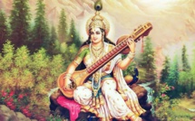 DÉITÉ DU MANTRA SARASWATI